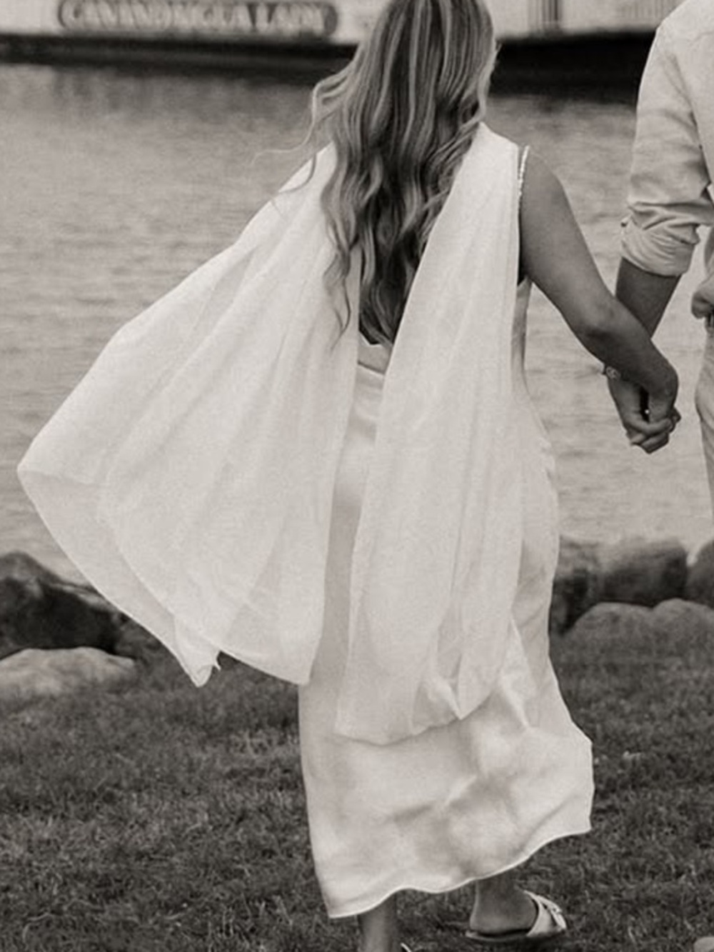 Neck Scarf for Bridal Era